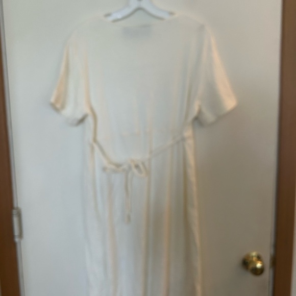 Vintage Bizzit Modest butterfly dress with tie back large - Picture 2 of 8